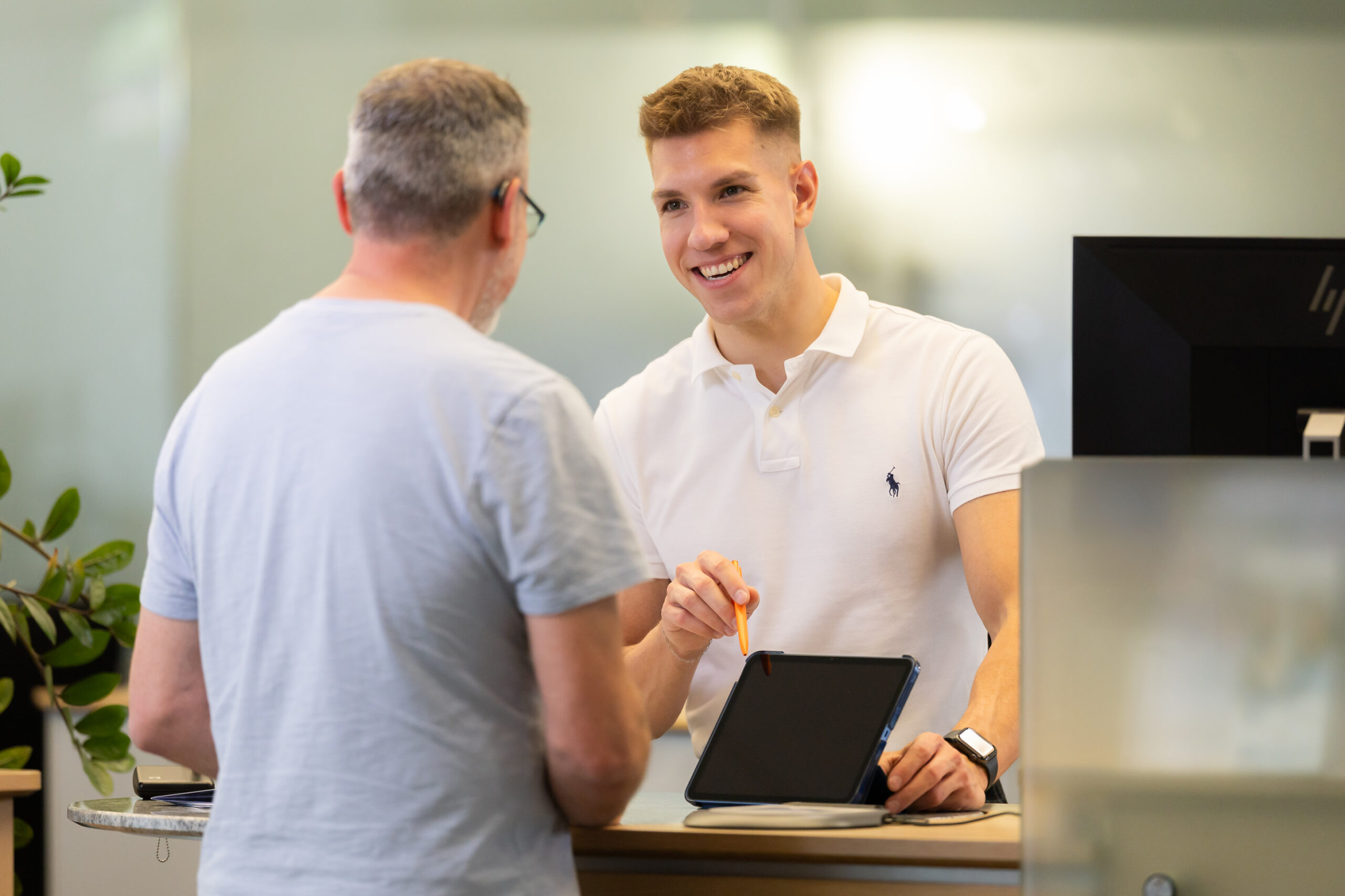 Hintergrundbild-Ausbildung-002-scaled-1